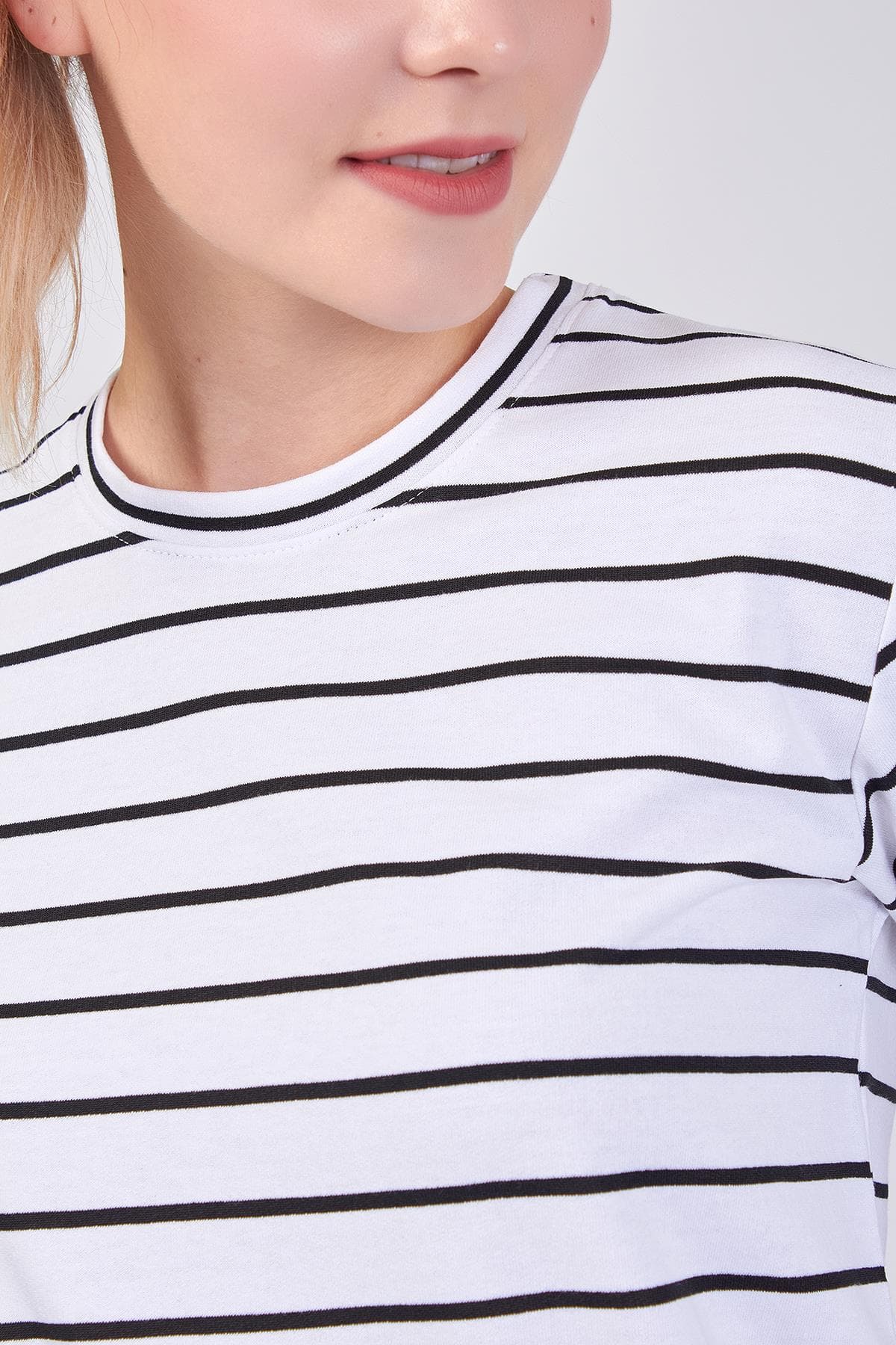 White Striped Sweatshirt