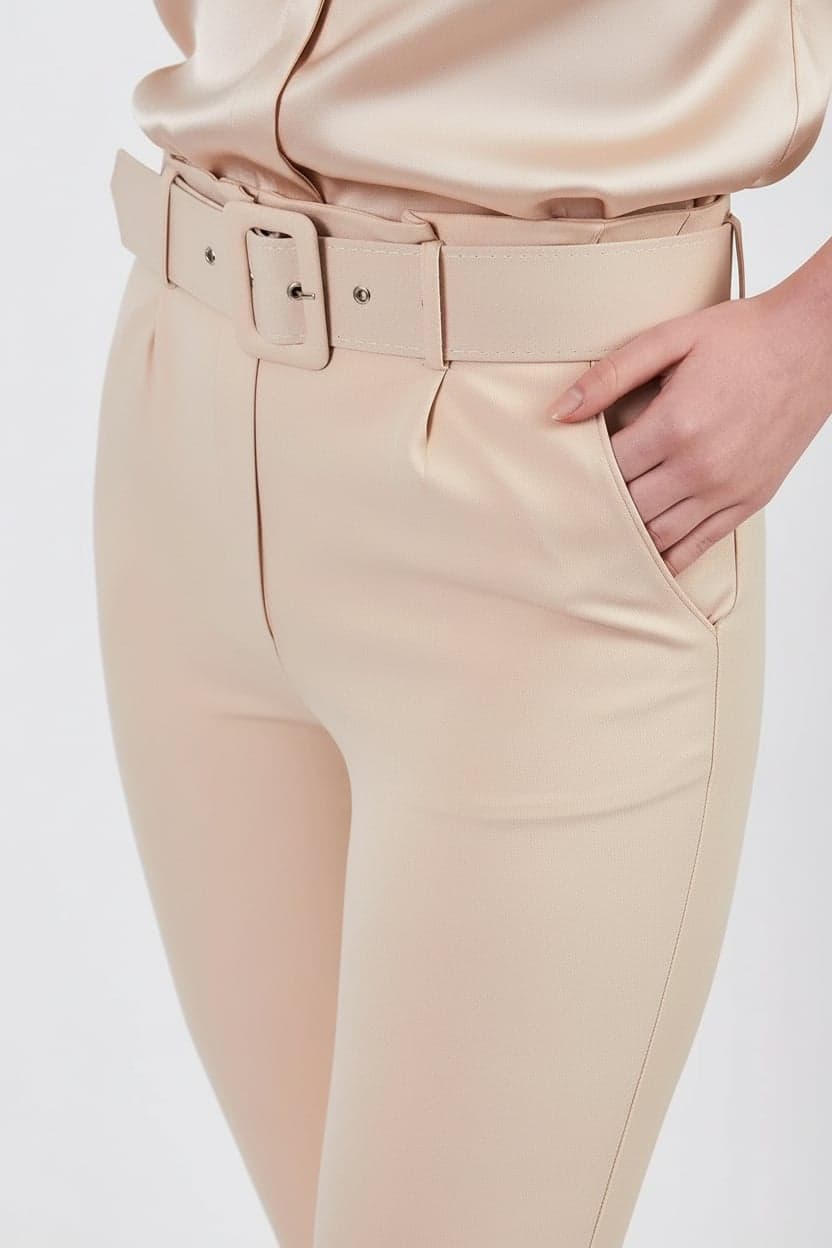 Cream Jacket Pants Two-Piece Suit