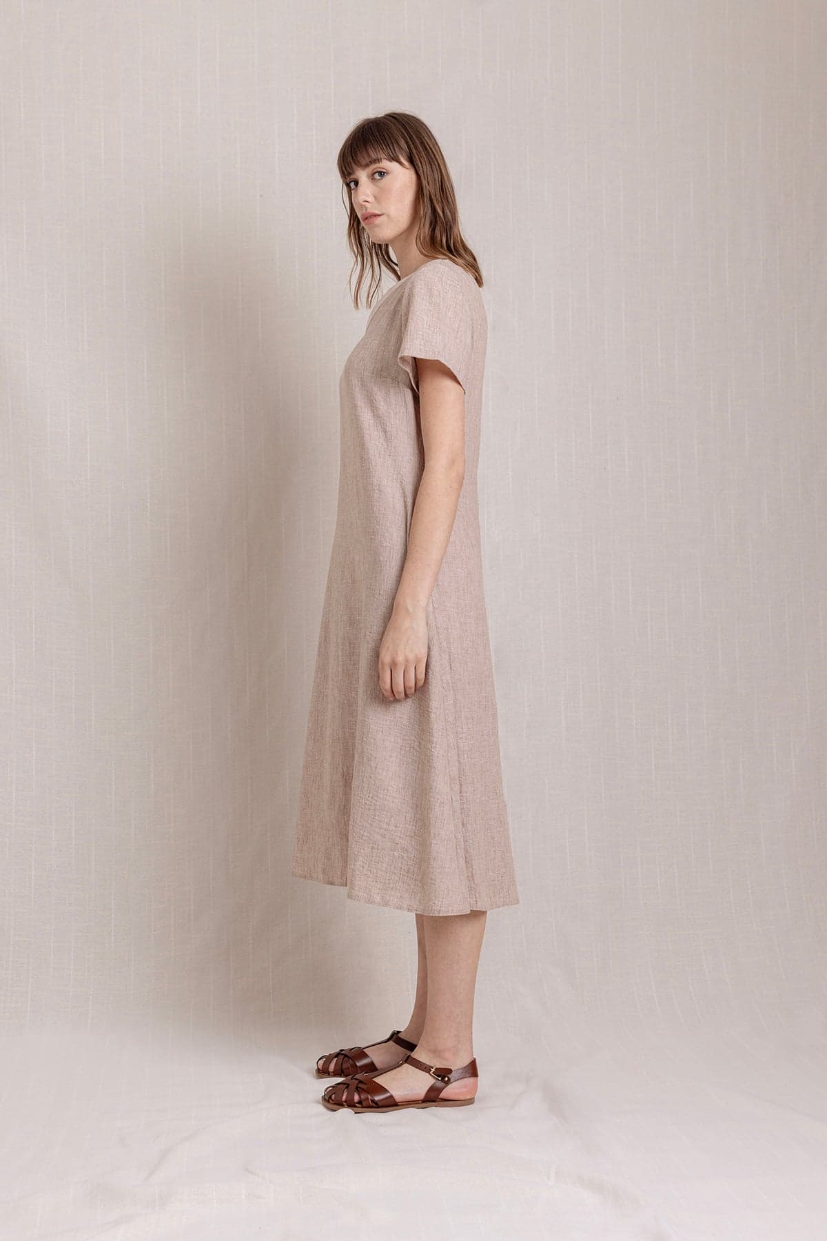 Cream V-Neck Pocket Linen Dress
