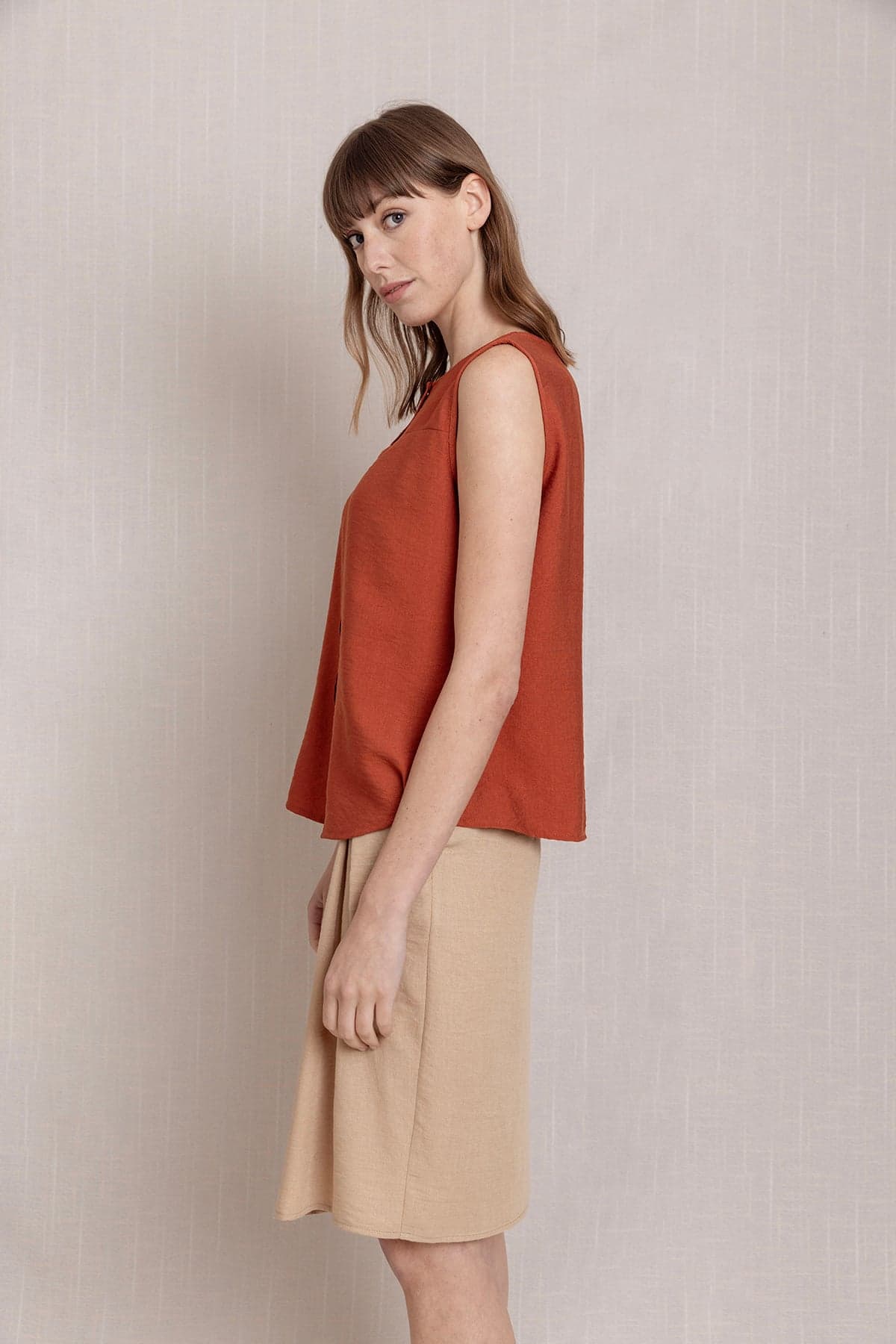 Linen Sleeveless Blouse