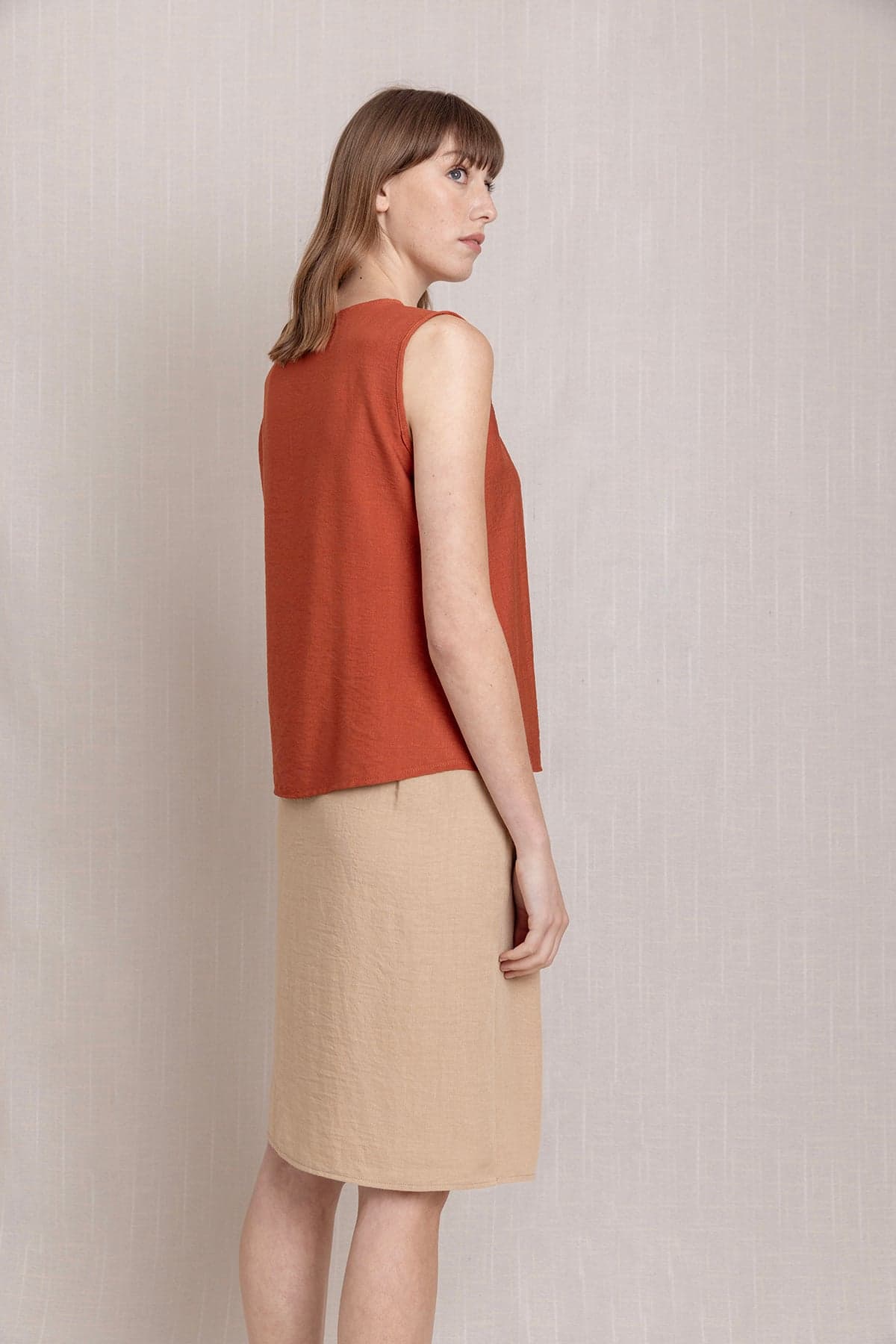 Linen Sleeveless Blouse