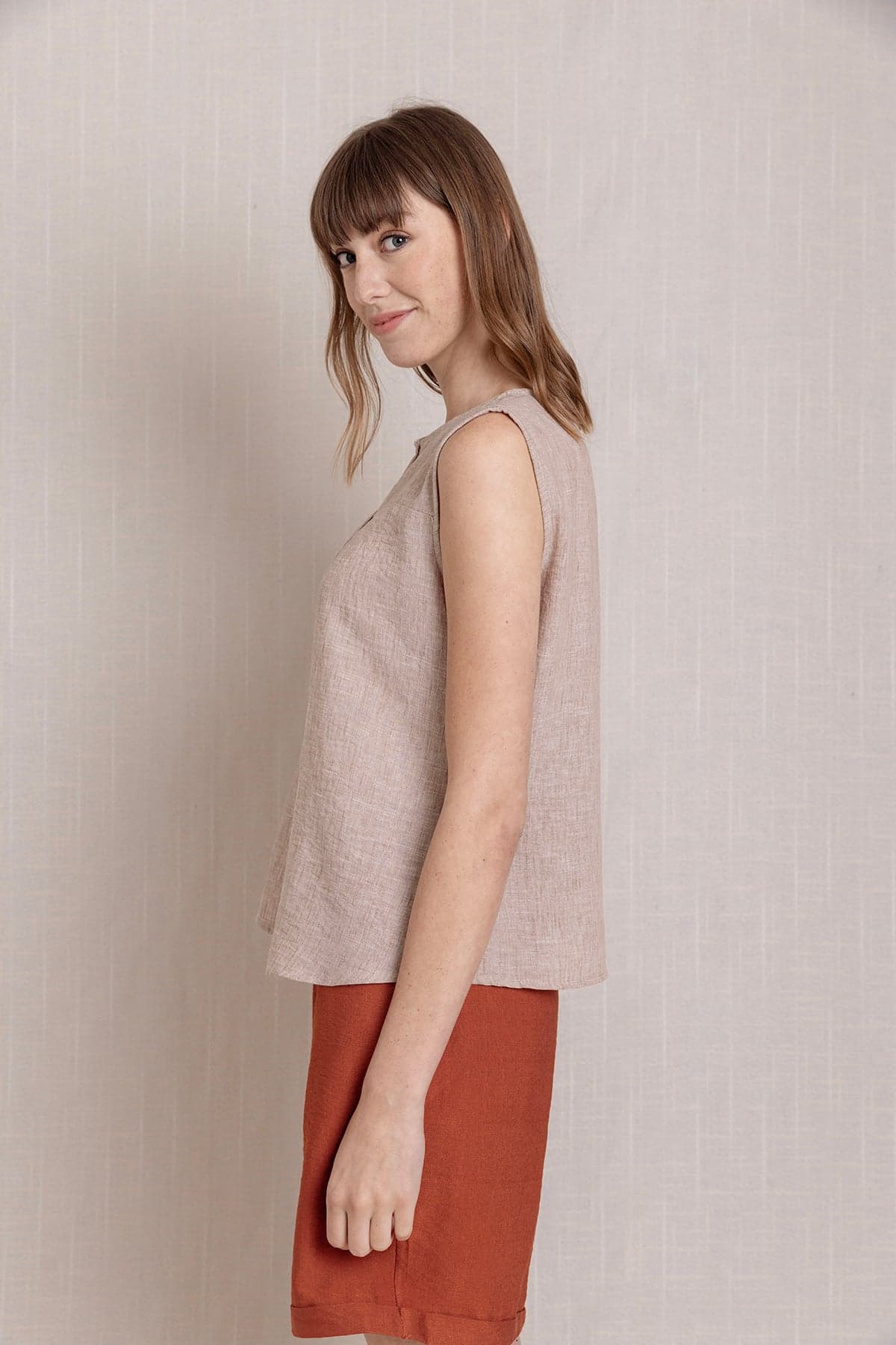 Linen Sleeveless Blouse