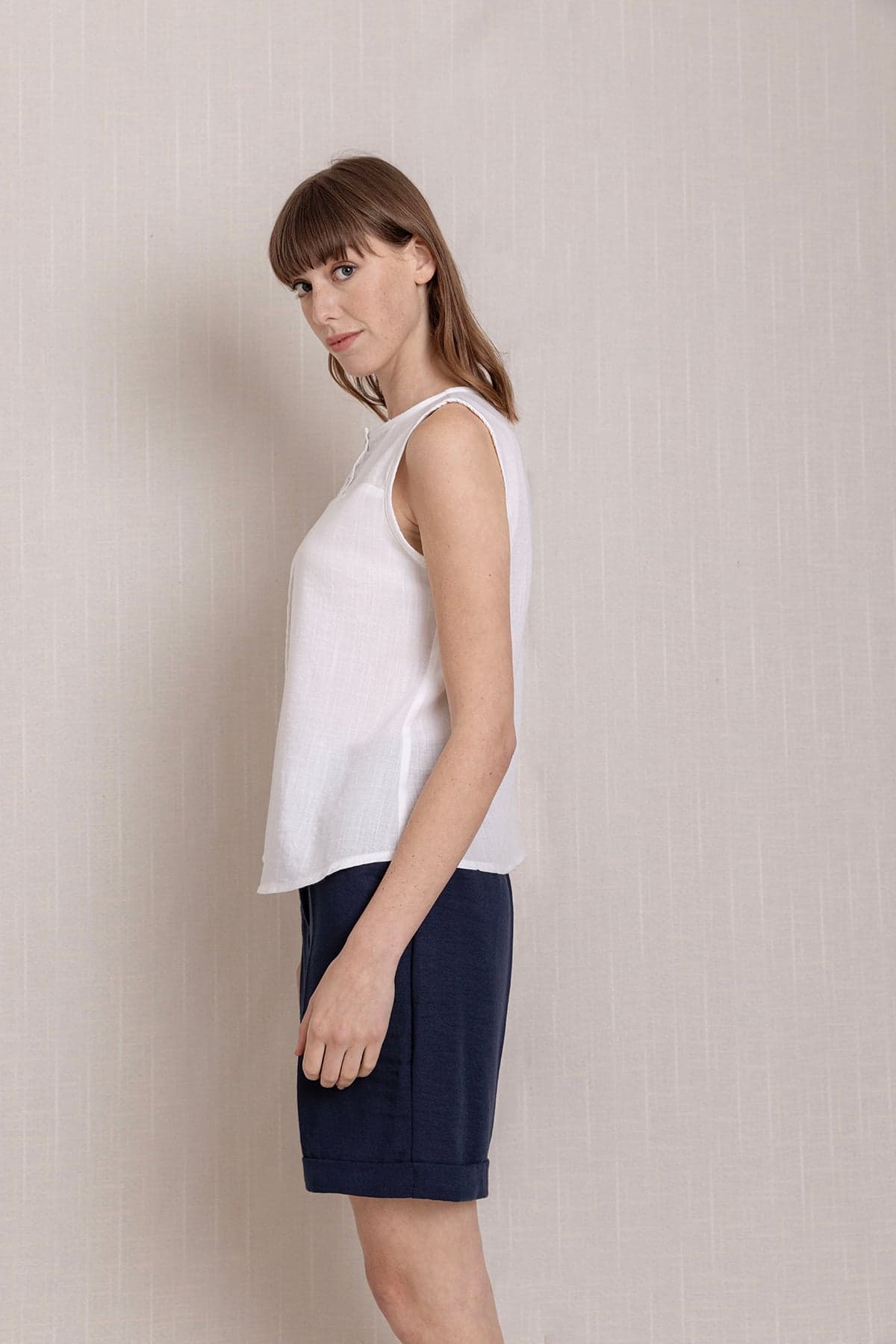 Linen Sleeveless Blouse