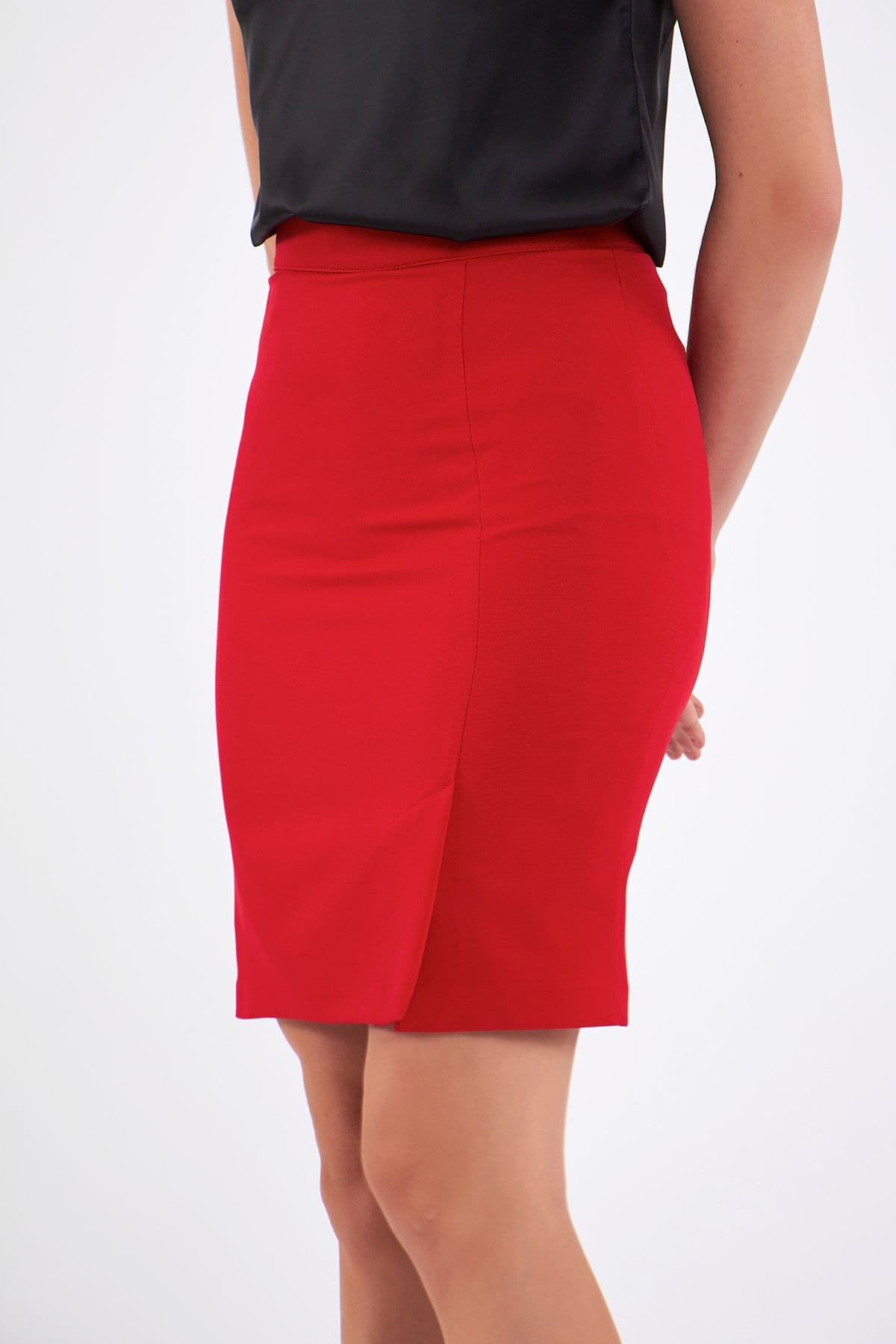 Front Single Slit Pencil Skirt